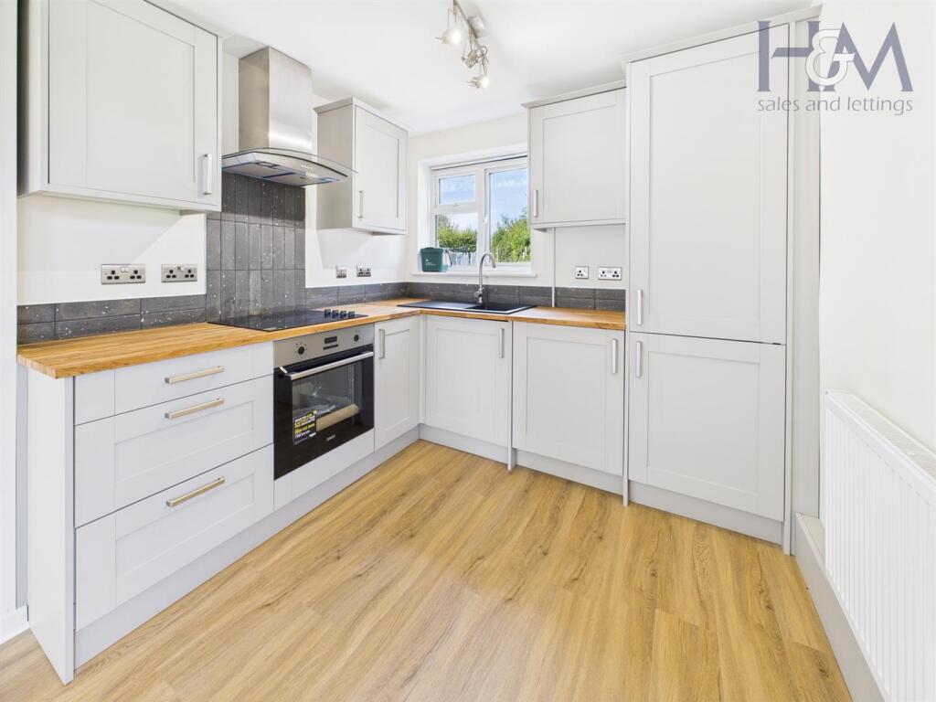 Main image of property: Moors Ley, Walkern, Stevenage