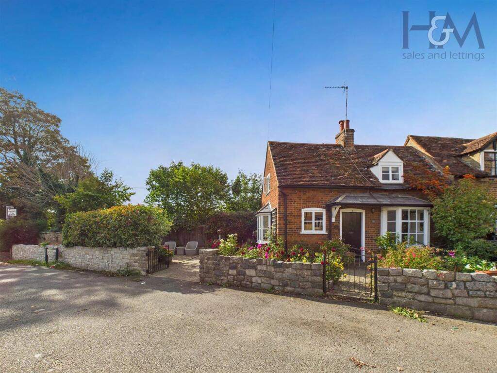 Main image of property: Church Lane, Old Town, Stevenage, Hertfordshire, SG1 3QS
