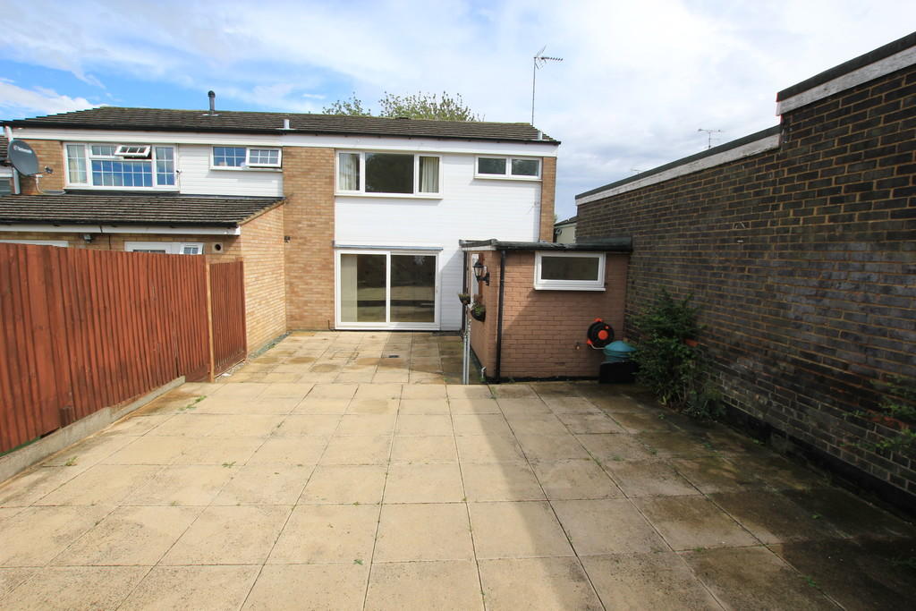2 bedroom end of terrace house for sale in Meredith Road, Stevenage, SG1