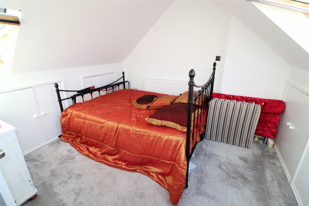 Additional property image - Masefield Close, Slade Green, Kent, DA8