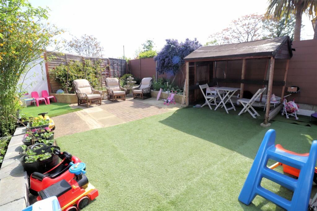 Additional property image - Masefield Close, Slade Green, Kent, DA8