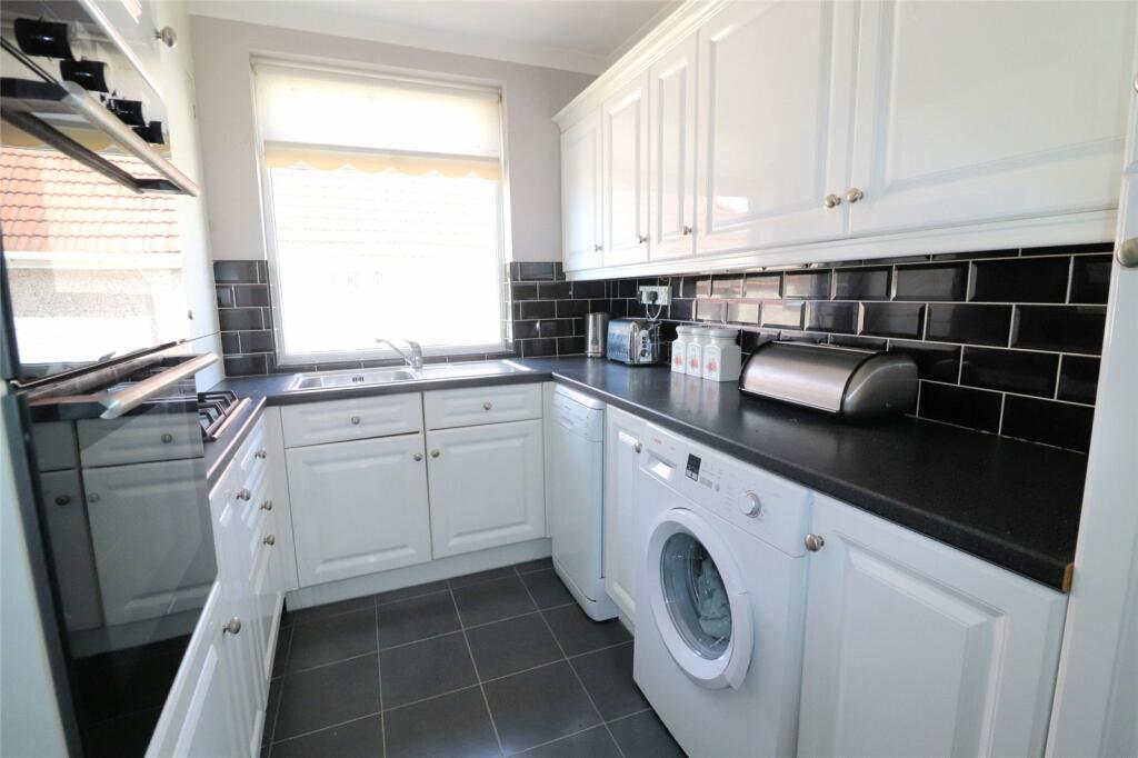 Additional property image - Fairford Avenue, Barnehurst, Kent, DA7