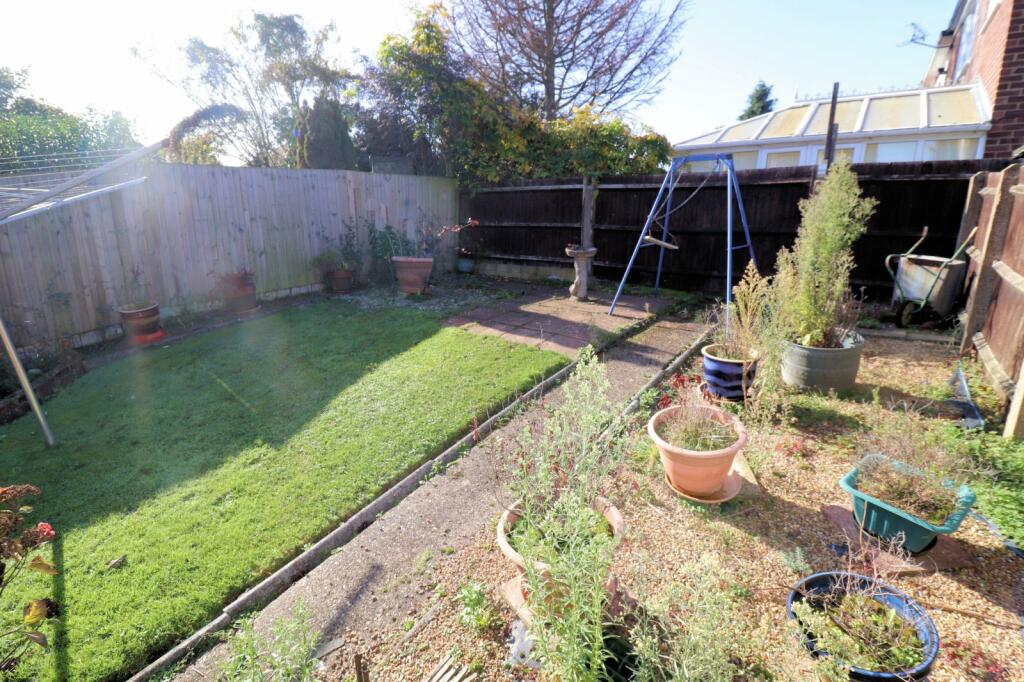 Additional property image - Lesney Park, Erith, Kent, DA8