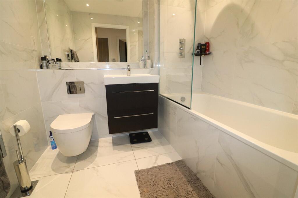 Additional property image - 12 St James Road, Brentwood, Essex, CM14