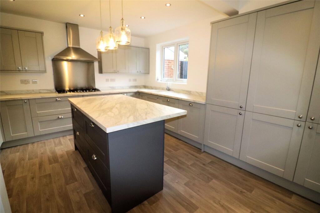 Additional property image - Parkside Avenue, Barnehurst, Kent, DA7