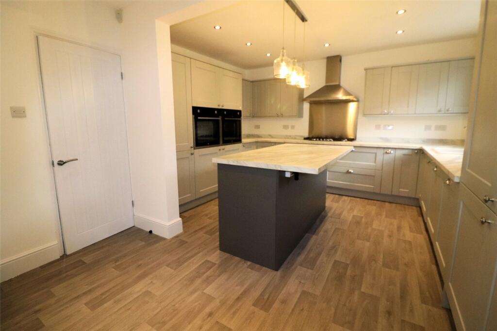 Additional property image - Parkside Avenue, Barnehurst, Kent, DA7