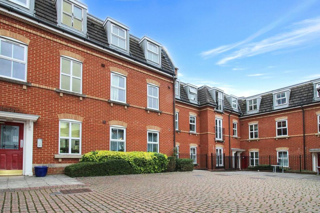 2 bedroom apartment for sale in Ripley Road, Old Town, Swindon, Wiltshire, SN1