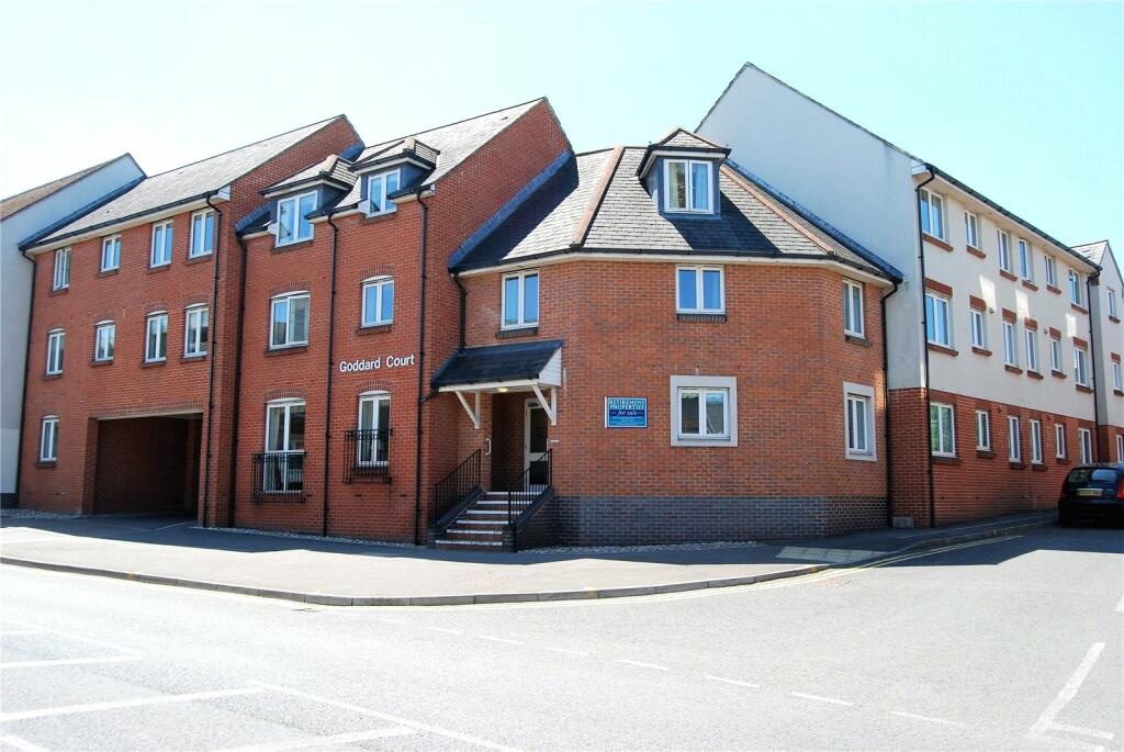 1 bedroom apartment for sale in Goddard Court, Cricklade Street