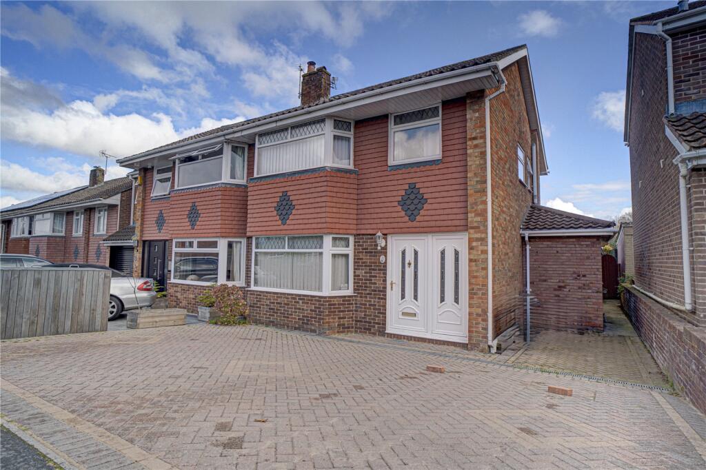 Main image of property: Buckingham Road, Lawns, Swindon, Wiltshire, SN3