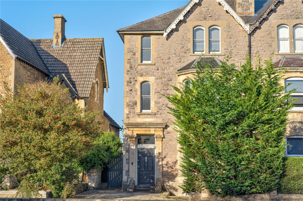 Main image of property: Bath Road, Old Town, Swindon, Wiltshire, SN1