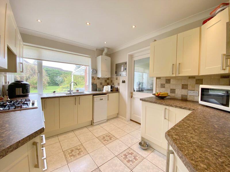 Additional property image - Ludlow Close, Warminster