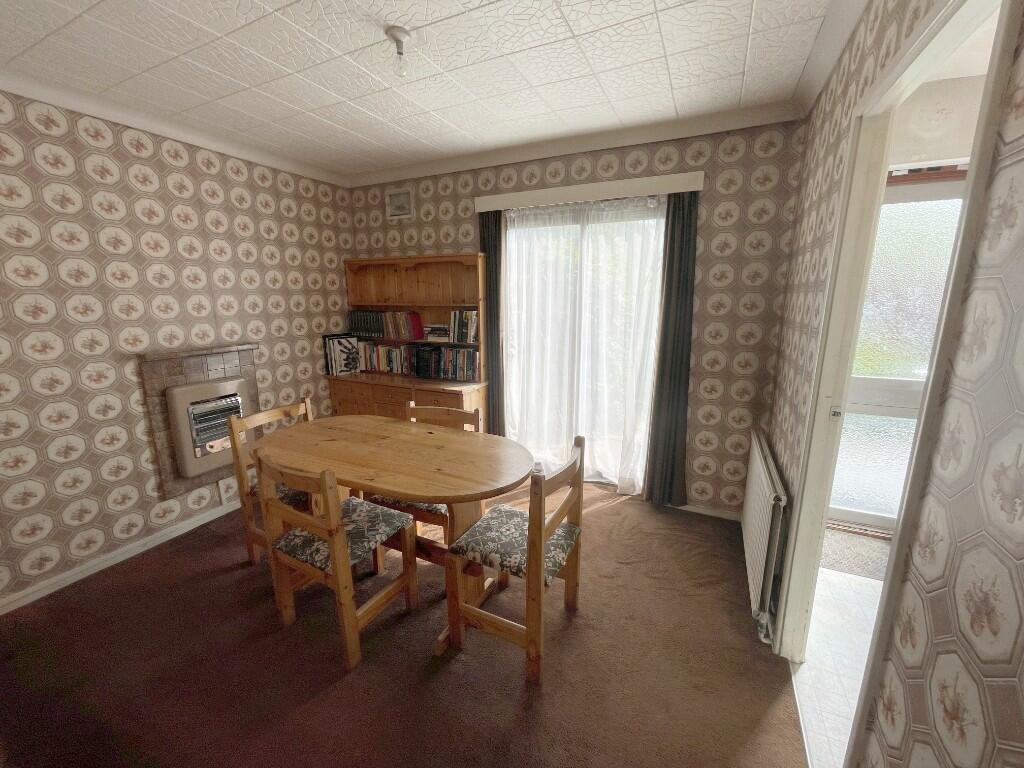 3 bedroom semidetached house for sale in Windmore Avenue, Potters Bar