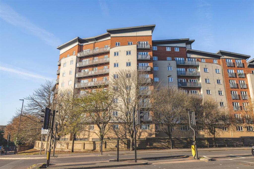 Main image of property: Aspects Court, Slough