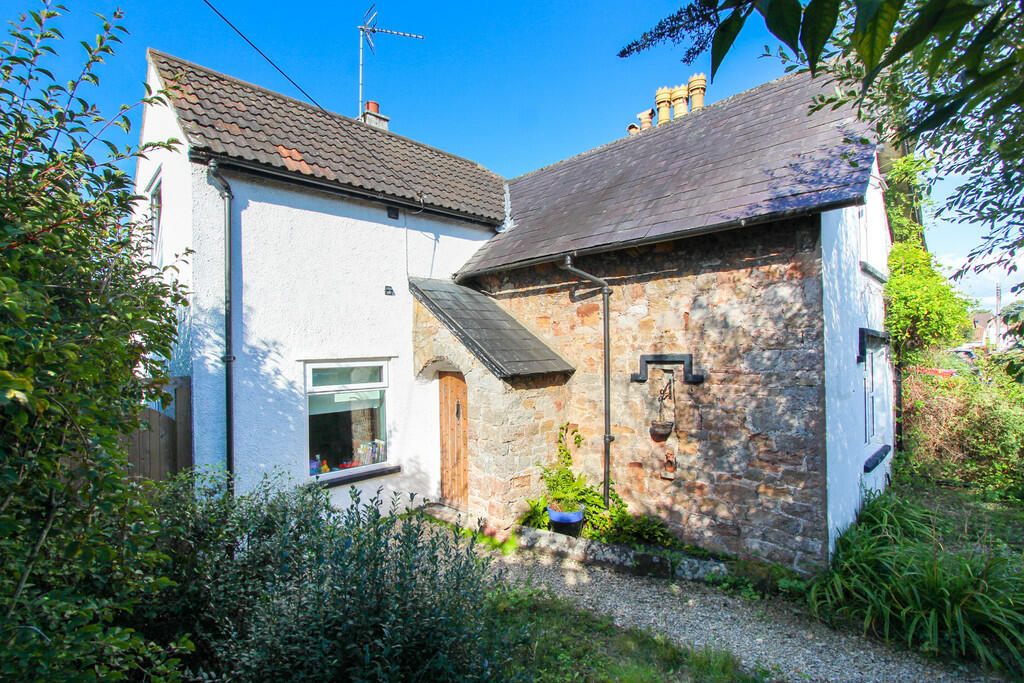 3 bedroom cottage for sale in Station Road, Congresbury, BS49