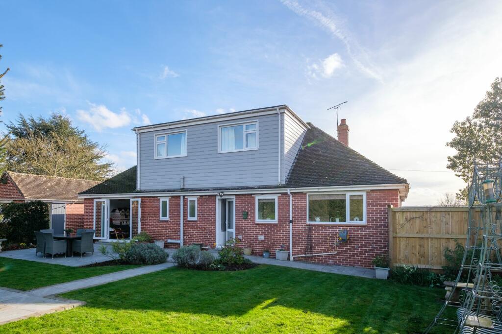 Additional property image - Wrington Lane, Congresbury, BS49