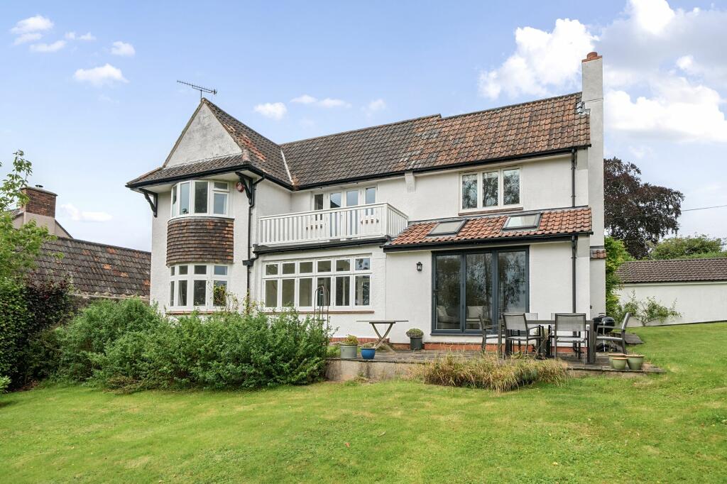 4 bedroom detached house for sale in Oakridge Lane, BS25