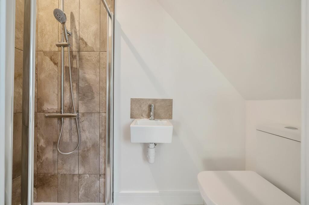Additional property image - 2 Somerset Court, Brinsea, Congresbury
