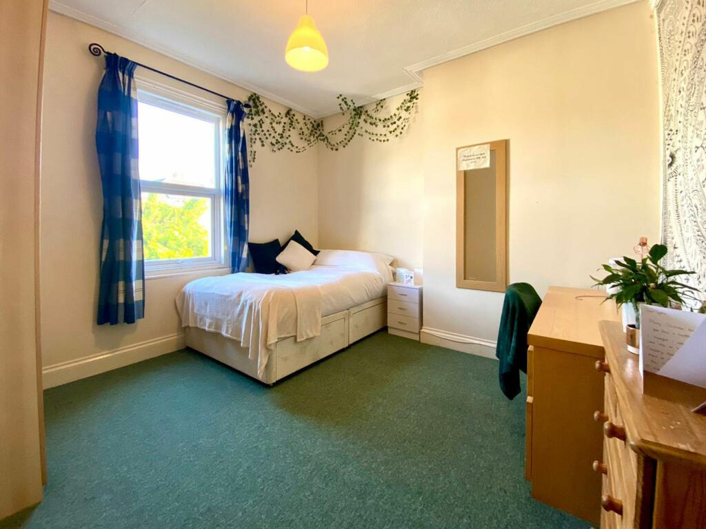 Additional property image - Hampton Road, Bristol, BS6