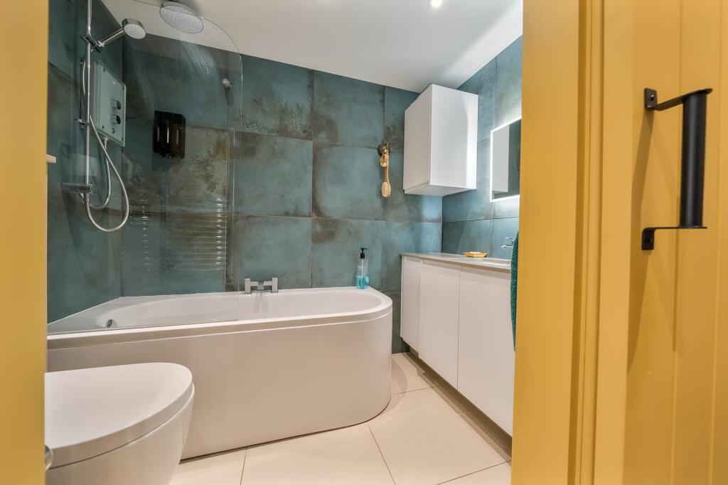 Additional property image - Devonshire Road, Weston-Super-Mare. Ideally Suited for Dual Occupation