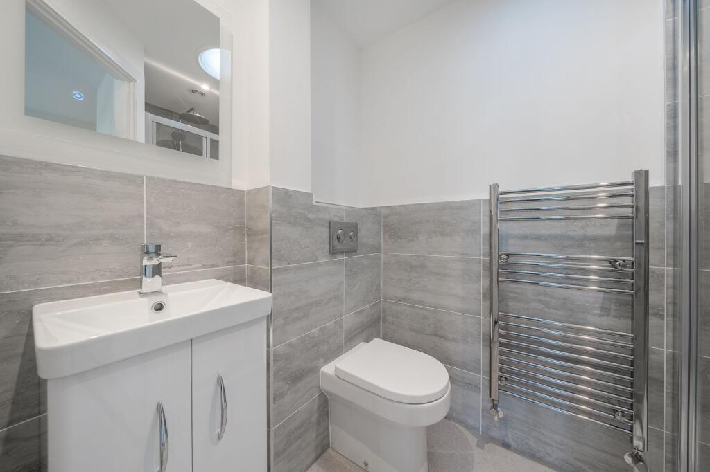 Additional property image - Elm Close, Yatton, BS49