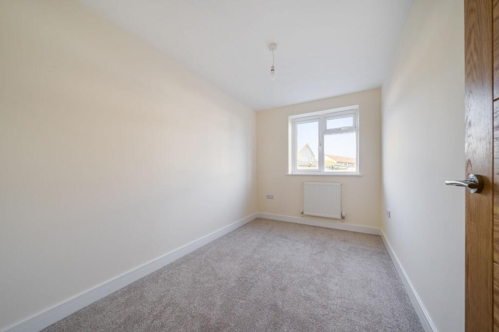 Additional property image - Elm Close, Yatton, BS49