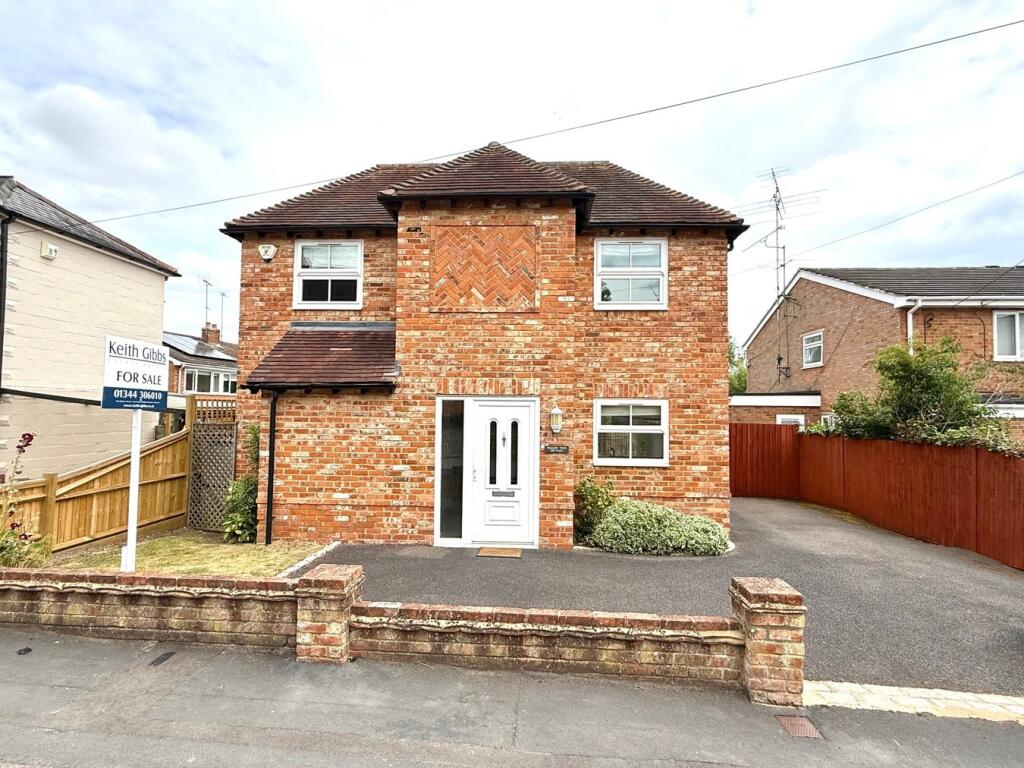 Main image of property: Rose Hill, Binfield, RG42