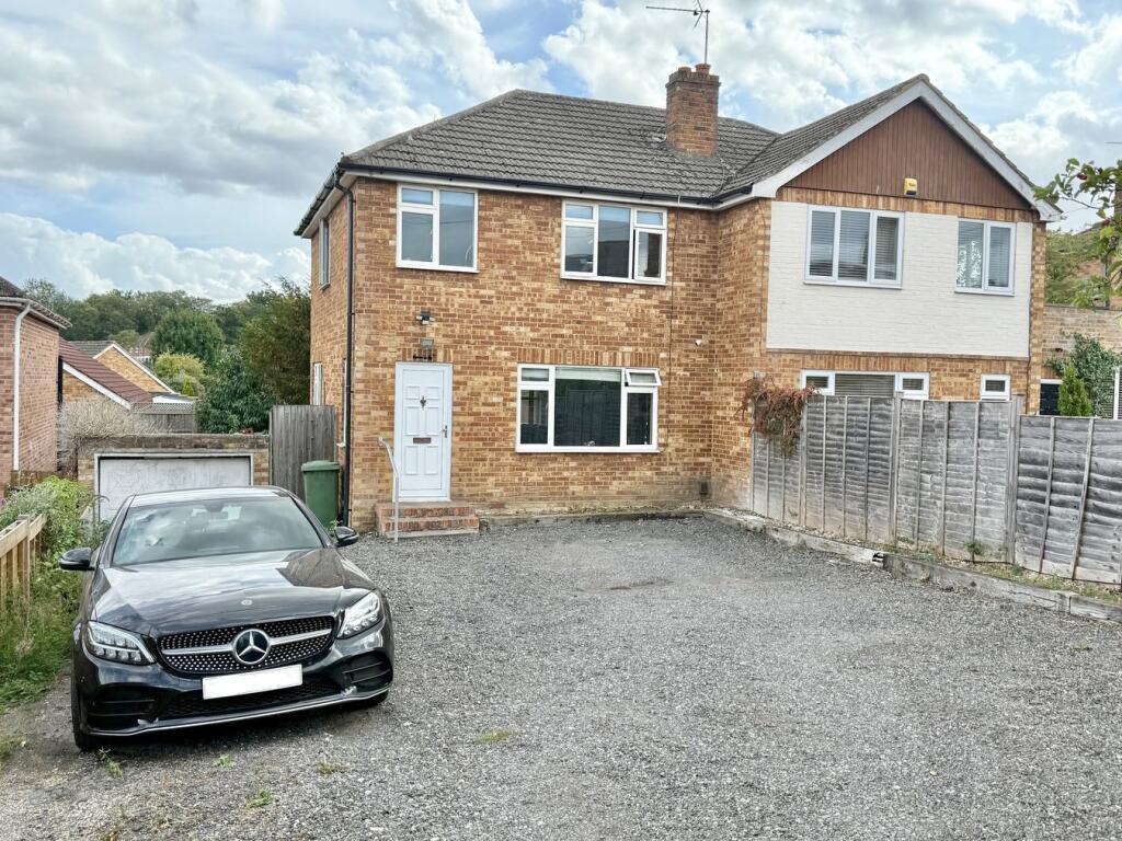 Main image of property: Forest Road, Binfield, RG42