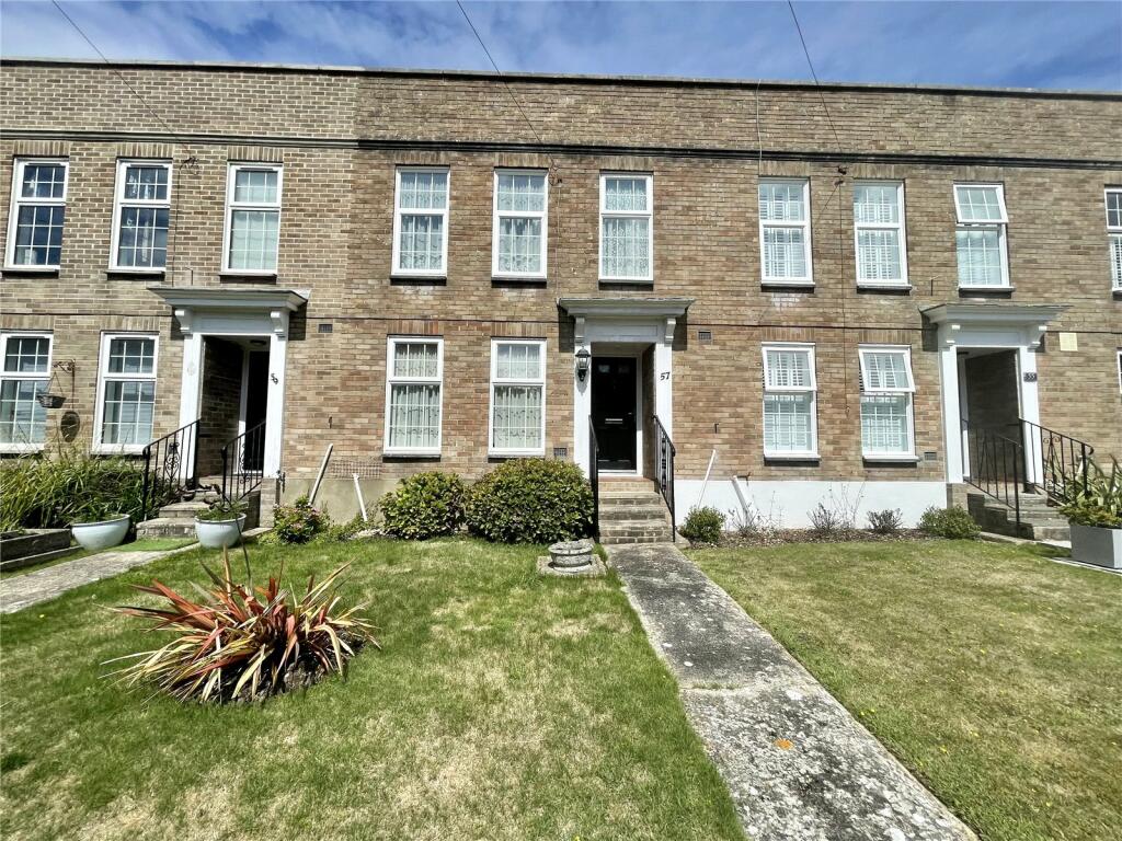 3 bedroom terraced house for sale in Kilmington Way, Highcliffe On Sea