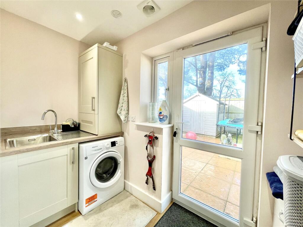 Additional property image - Elderflower Close, Highcliffe On Sea, Christchurch, Dorset, BH23