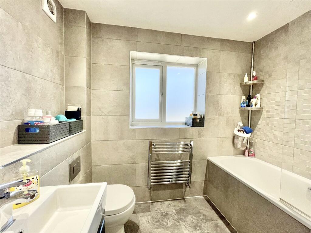 Additional property image - Elderflower Close, Highcliffe On Sea, Christchurch, Dorset, BH23