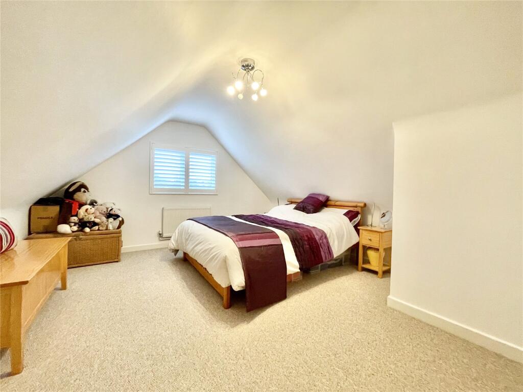 Additional property image - Moonrakers Way, Highcliffe On Sea, Christchurch, Dorset, BH23