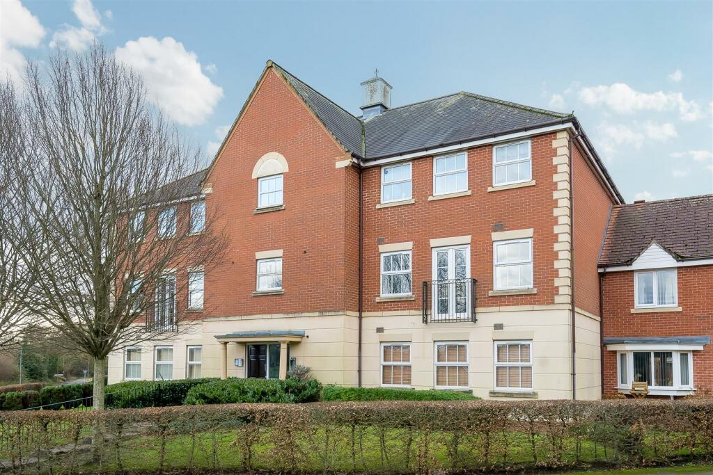 1 bedroom flat for sale in Devizes, SN10