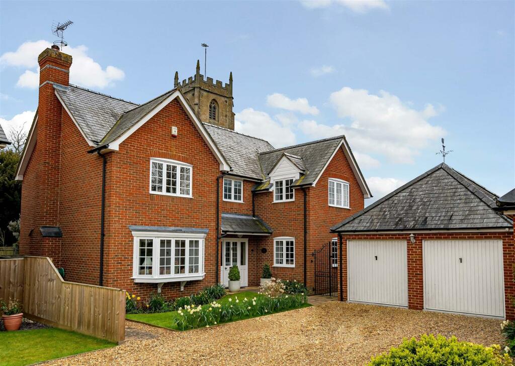 5 bedroom detached house for sale in Church View, Rowde, SN10