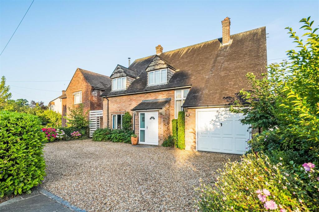 Main image of property: Queens Road, Devizes