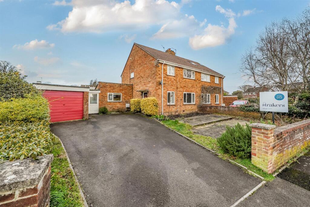 Main image of property: Queens Road, Devizes, SN10