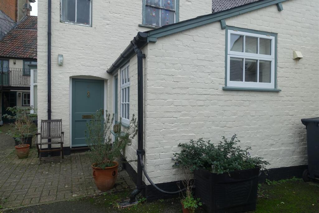 Main image of property: St. Johns Mews, Devizes, SN10