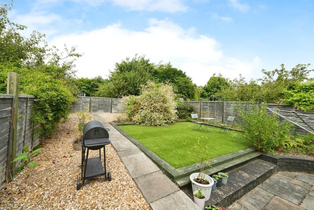 Additional property image - Bishopthorpe Road, Bristol