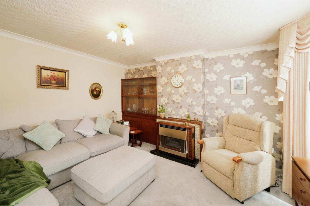 Additional property image - Bishopthorpe Road, Bristol