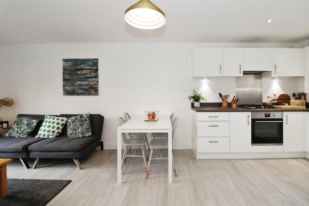 Additional property image - George Salt Close, Bristol