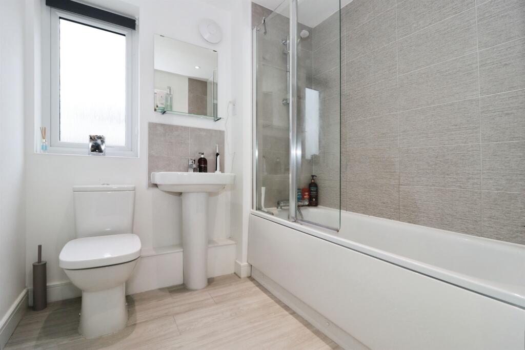 Additional property image - George Salt Close, Bristol