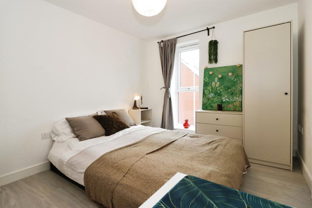 Additional property image - George Salt Close, Bristol