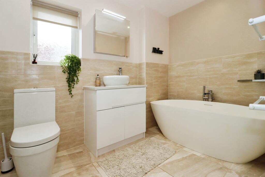 Additional property image - The Pines, Mangotsfield, Bristol
