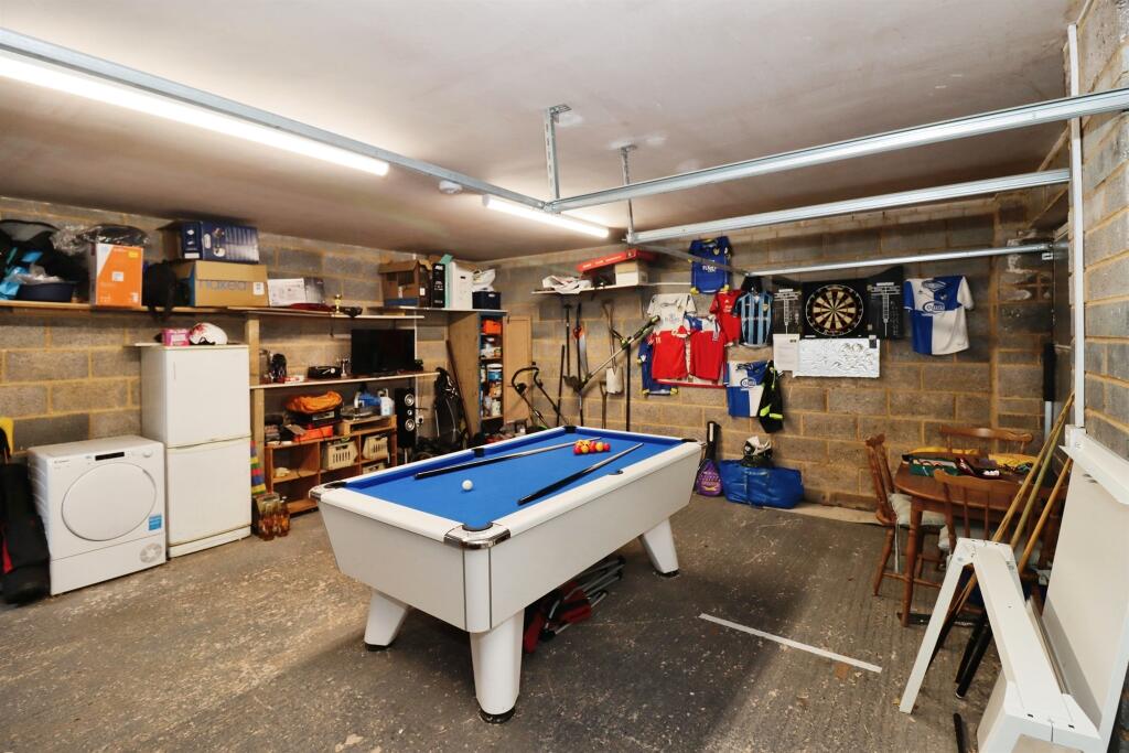 Additional property image - The Pines, Mangotsfield, Bristol