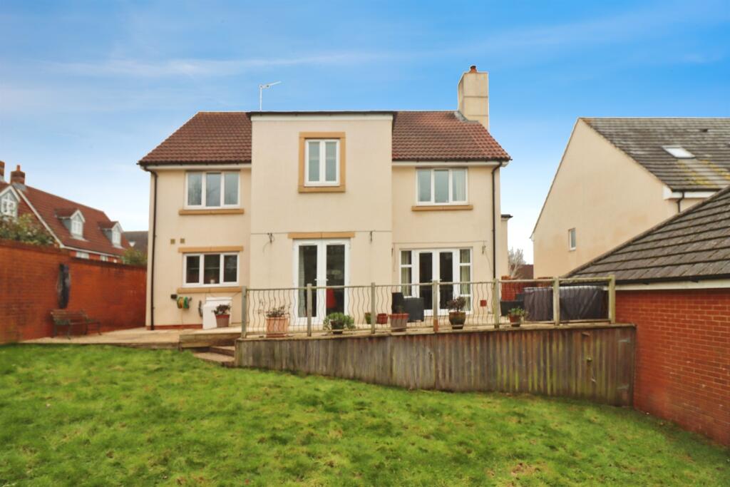 Additional property image - The Pines, Mangotsfield, Bristol