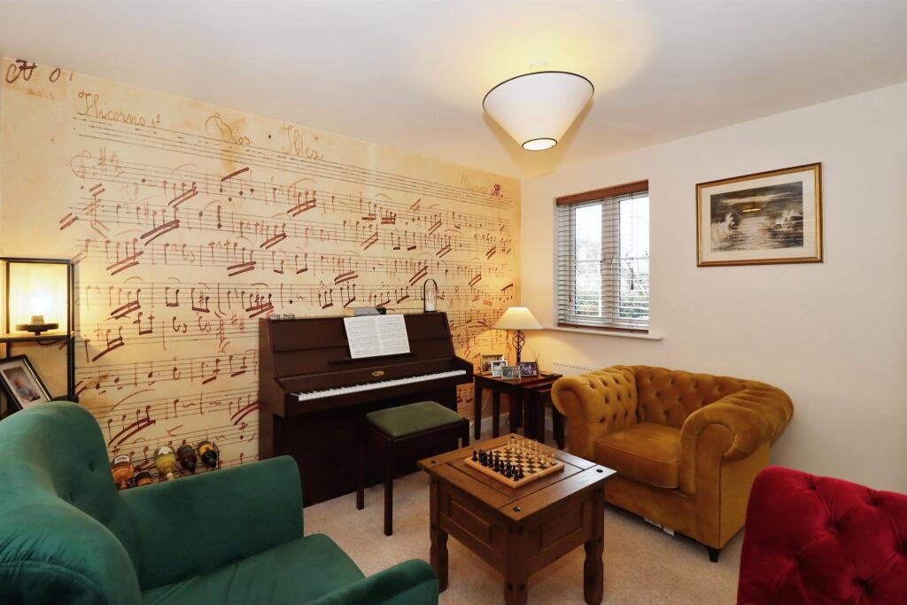 Additional property image - The Pines, Mangotsfield, Bristol