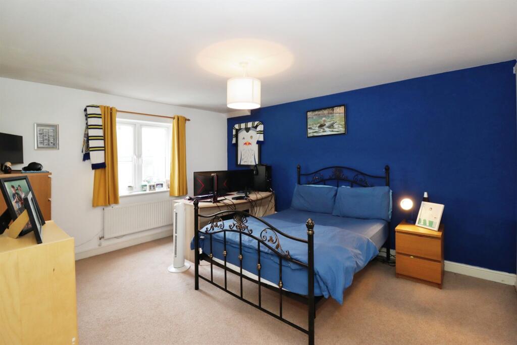 Additional property image - The Pines, Mangotsfield, Bristol
