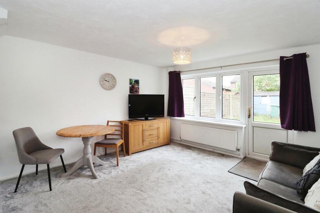 Additional property image - Sutherland Avenue, Yate, Bristol