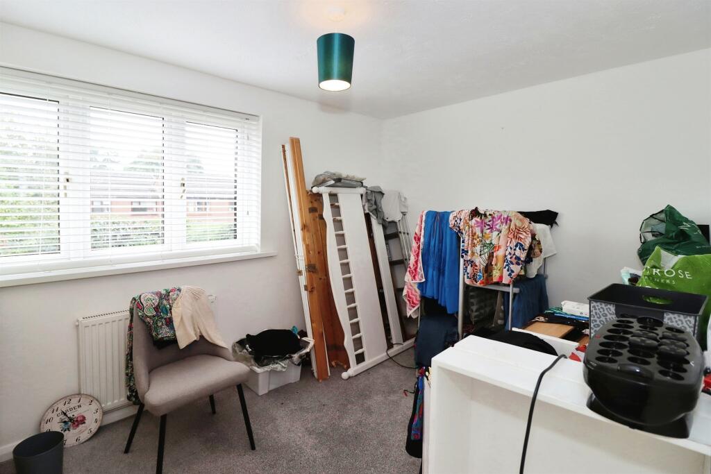 Additional property image - Sutherland Avenue, Yate, Bristol