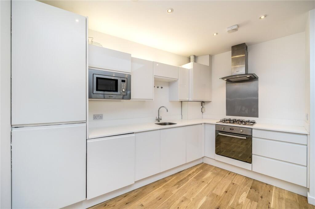 Main image of property: Globe Apartments, 321 Evelyn Street, London, SE8