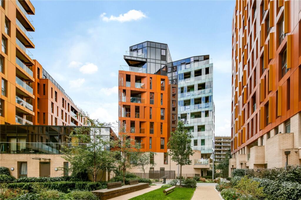 Main image of property: Loop Court, 1 Telegraph Avenue, Greenwich, London, SE10